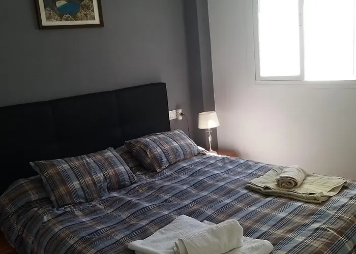 Atico Duplex Centro 아파트 *